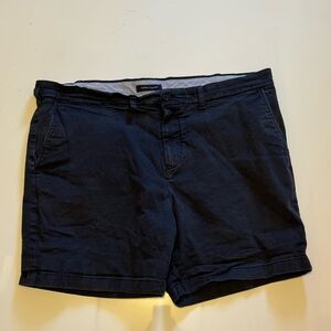Tommy Hilfiger Black Buttoned Shorts